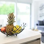 Aetherius Executive 5 Min To Apartment *