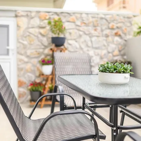 Aetherius Executive 5 Min To * Cos