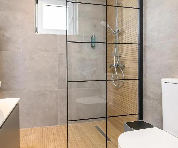 Aetherius Executive 5 Min To Apartman Kosz