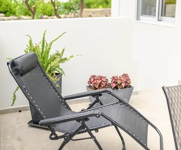 Aetherius Executive 5 Min To Apartman